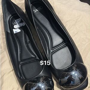 Black Women's Flats